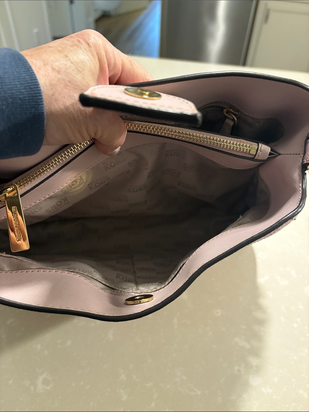 Michael Kors Blush Pink Laser-Cut Leather Shoulder Bag with Gold Accents - Picture 6 of 7